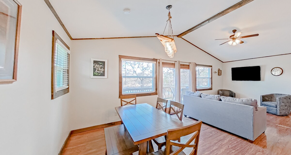  Dining/Living area