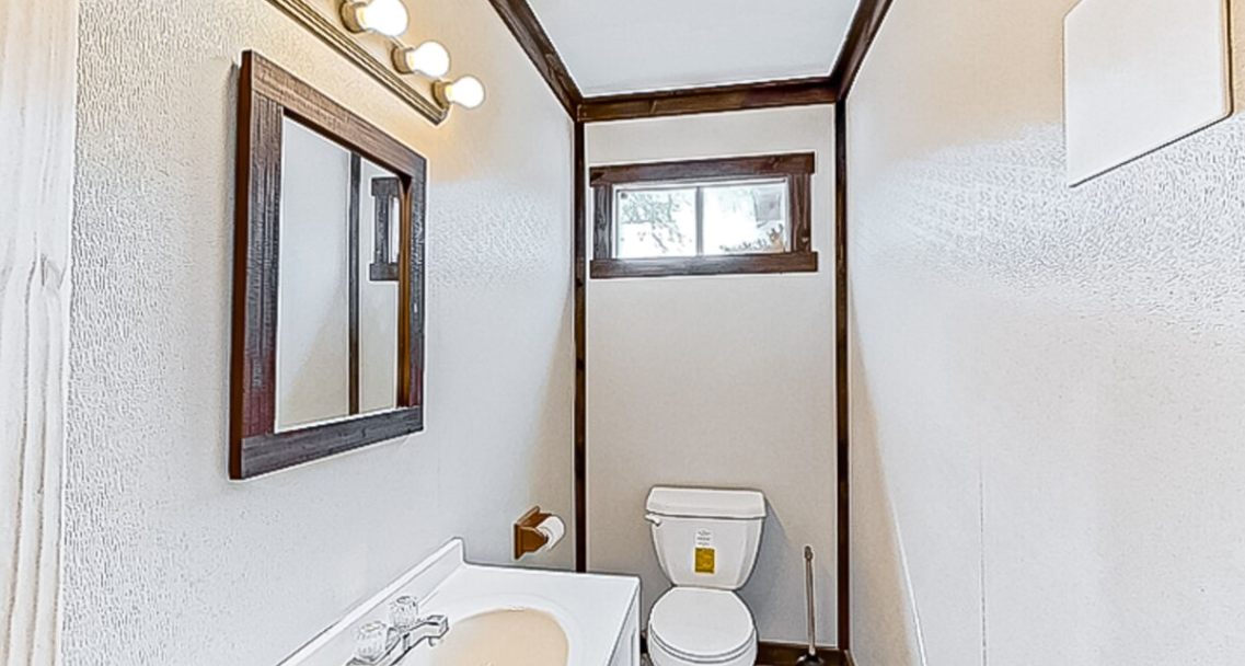  Game room bathroom
