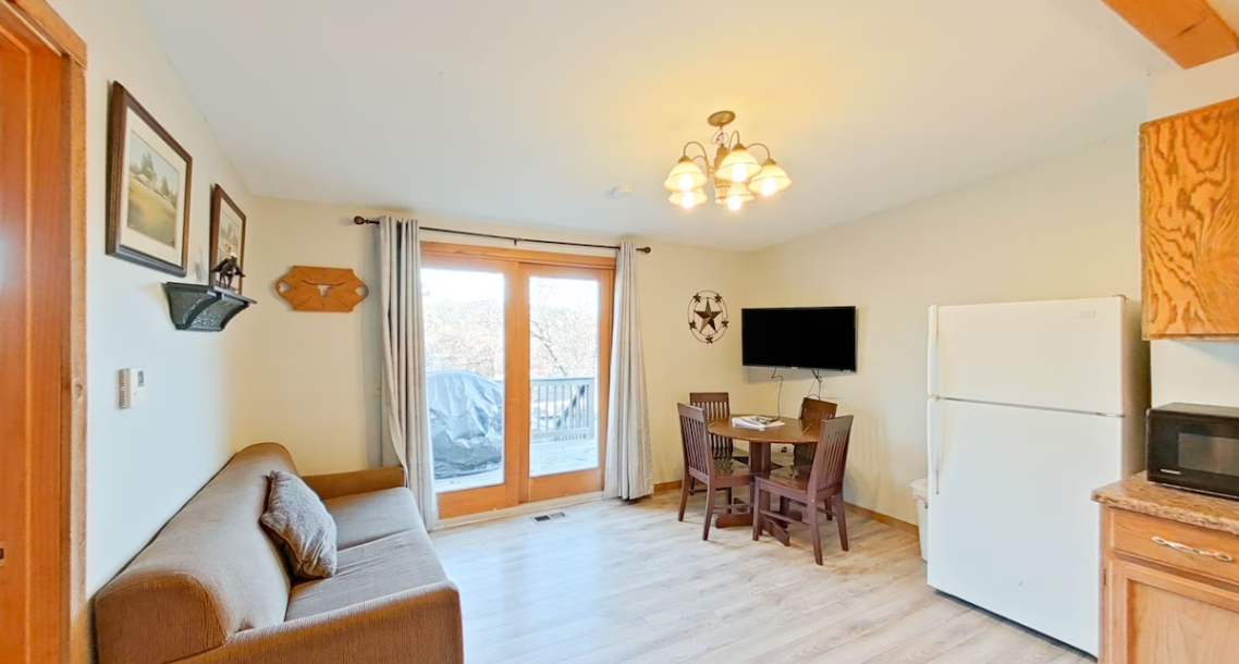 Dining/Living area